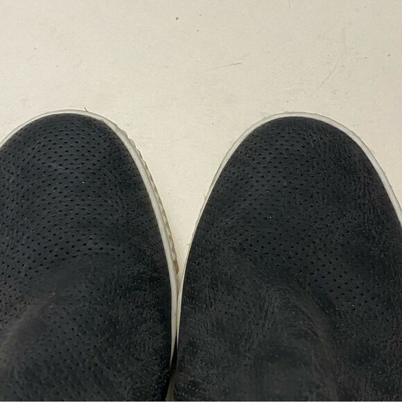 SOUL Naturalizer Women's Turner Slip-On Sneaker zip up faux suede 8 - Picture 4 of 9